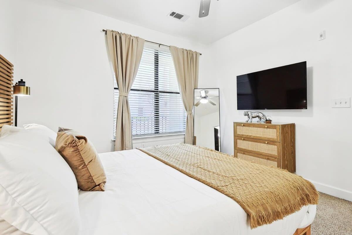 Zen Lux 2B Close To The Star Toyota Hq Legacy West 1125 Frisco Ngoại thất bức ảnh